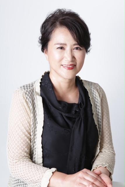 プロフィール